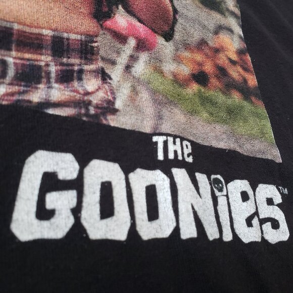 The Goonies CHUNK Hey You Guys! Truffle Shuffle Black XXXL Tshirt - Picture 3 of 8